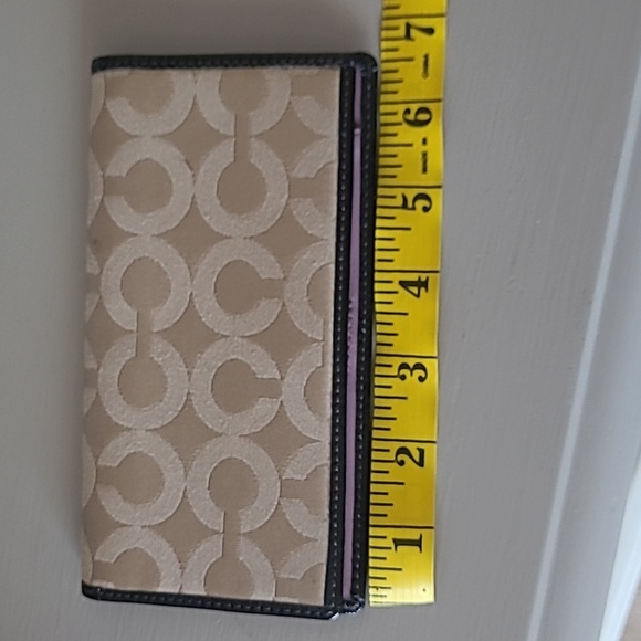 Coach Brown Checkbook - Picture 3 of 10